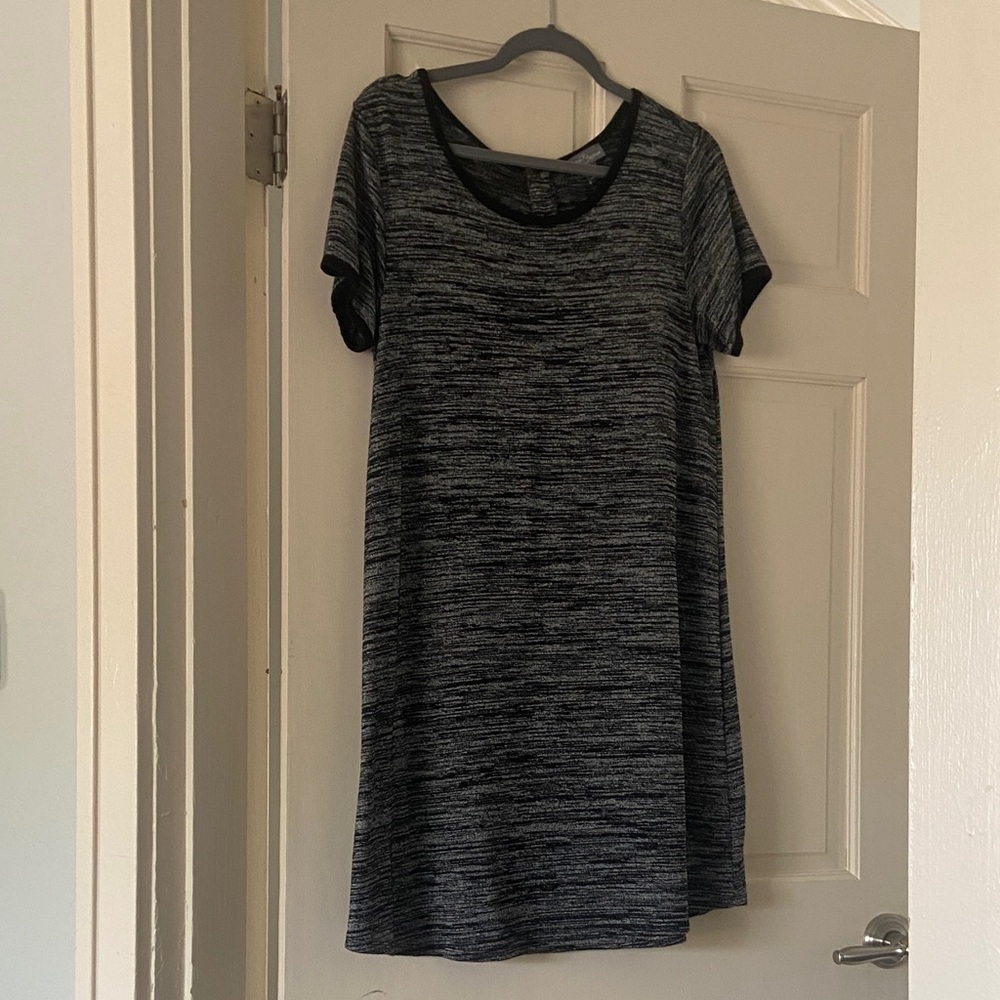Market & Spruce Heathered Gray and Black Mini Dress